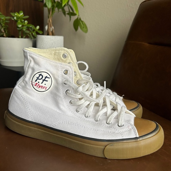 PF Flyers made by New Balane *ExtreamlyRare* Shop Comfortable Canvas Sneakers High-Tops & Low-Tops from  main image 3
